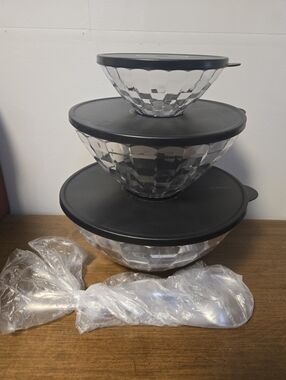 Tupperware Ice Prism Set